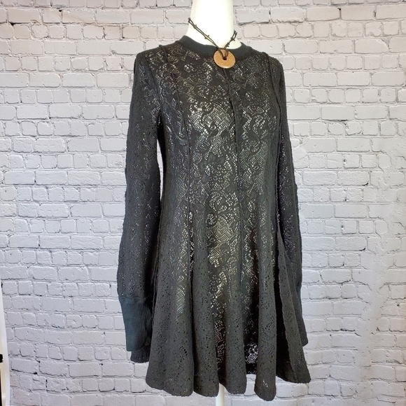 Free People Coffee In The Morning Top sz. XS Black - Picture 8 of 13